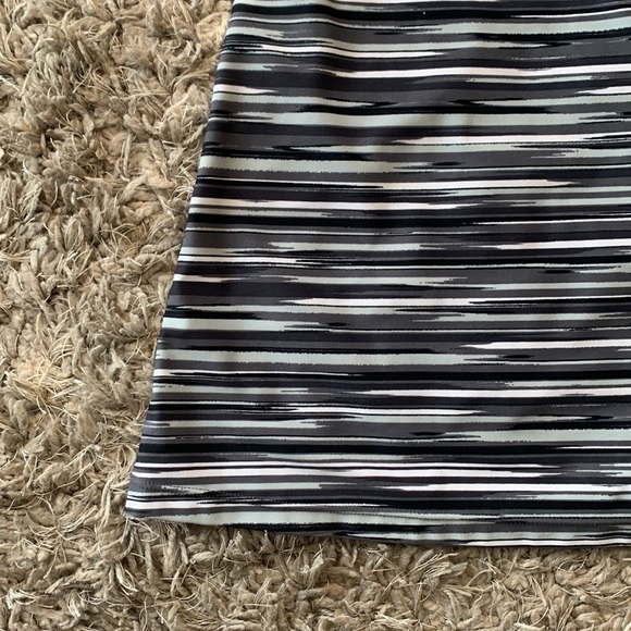 ATHLETA Shorebreak V Neck Dress - Picture 6 of 12